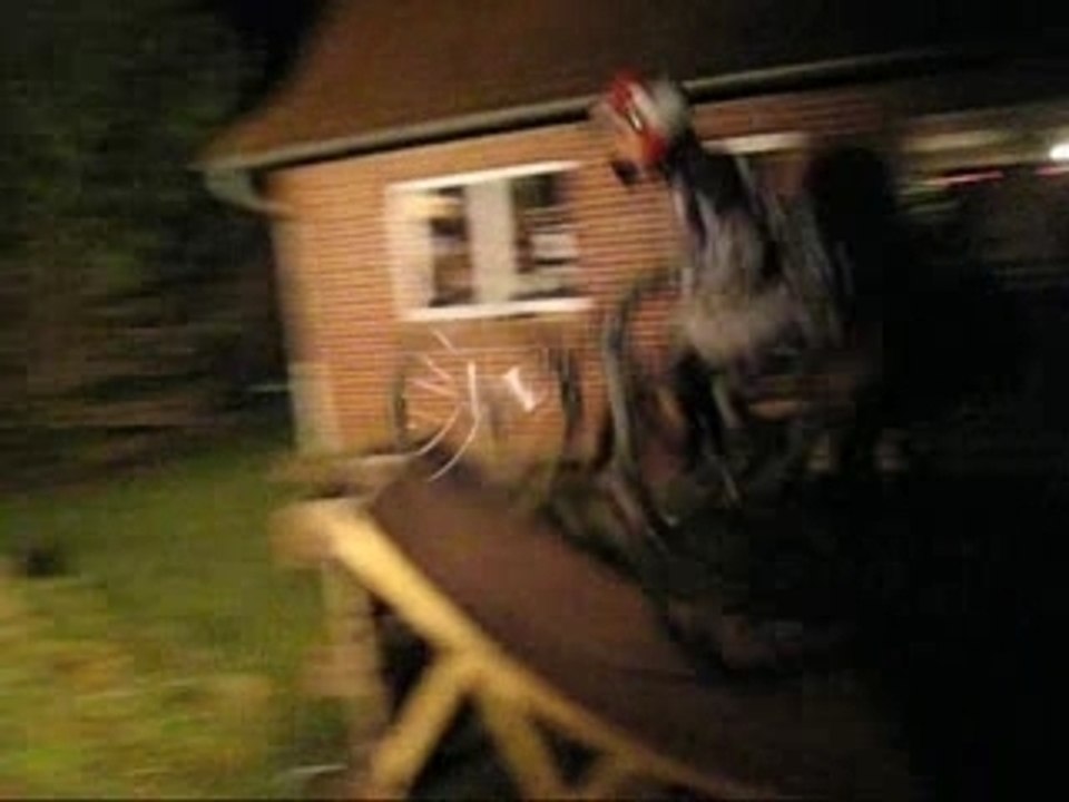 1er saut tremplin vtt