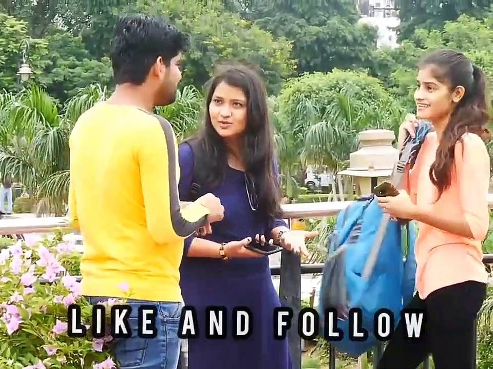 Stealing Money From Girls very funny Prank