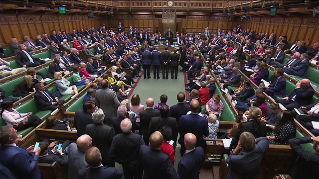 英 하원, '브렉시트 3개월 연기' 법안 가결 / YTN