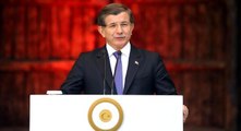 AK Parti'den ihracı istenen Ahmet Davutoğlu ekibini topladı