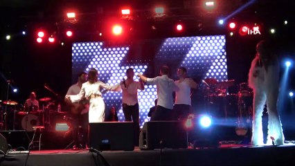 Ziynet Sali, Kastamonuluları düğününe davet etti