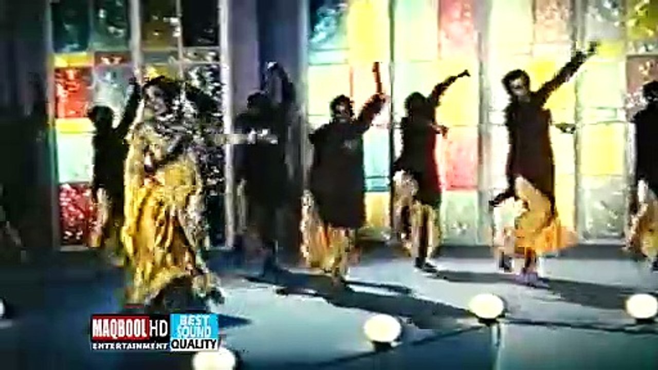 meera-main sexy sey