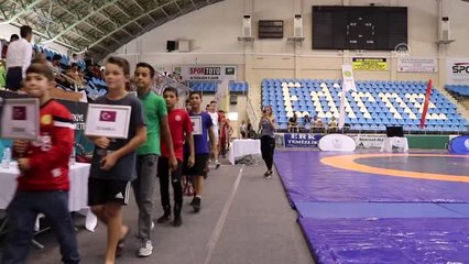 1. Uluslararası Kel Aliço Serbest Güreş Turnuvası