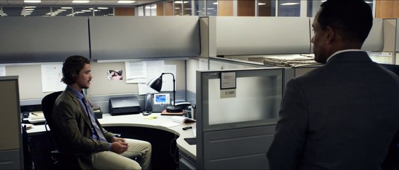 Interview Avec Dieu Film Extrait - Dieu mérite une première page!