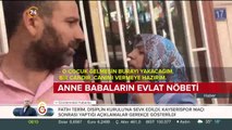 Evlatları dağa kaçırılan aileler HDP binası önünde