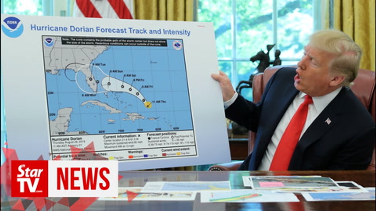Sharpie-gate? Trump shows apparently altered hurricane map