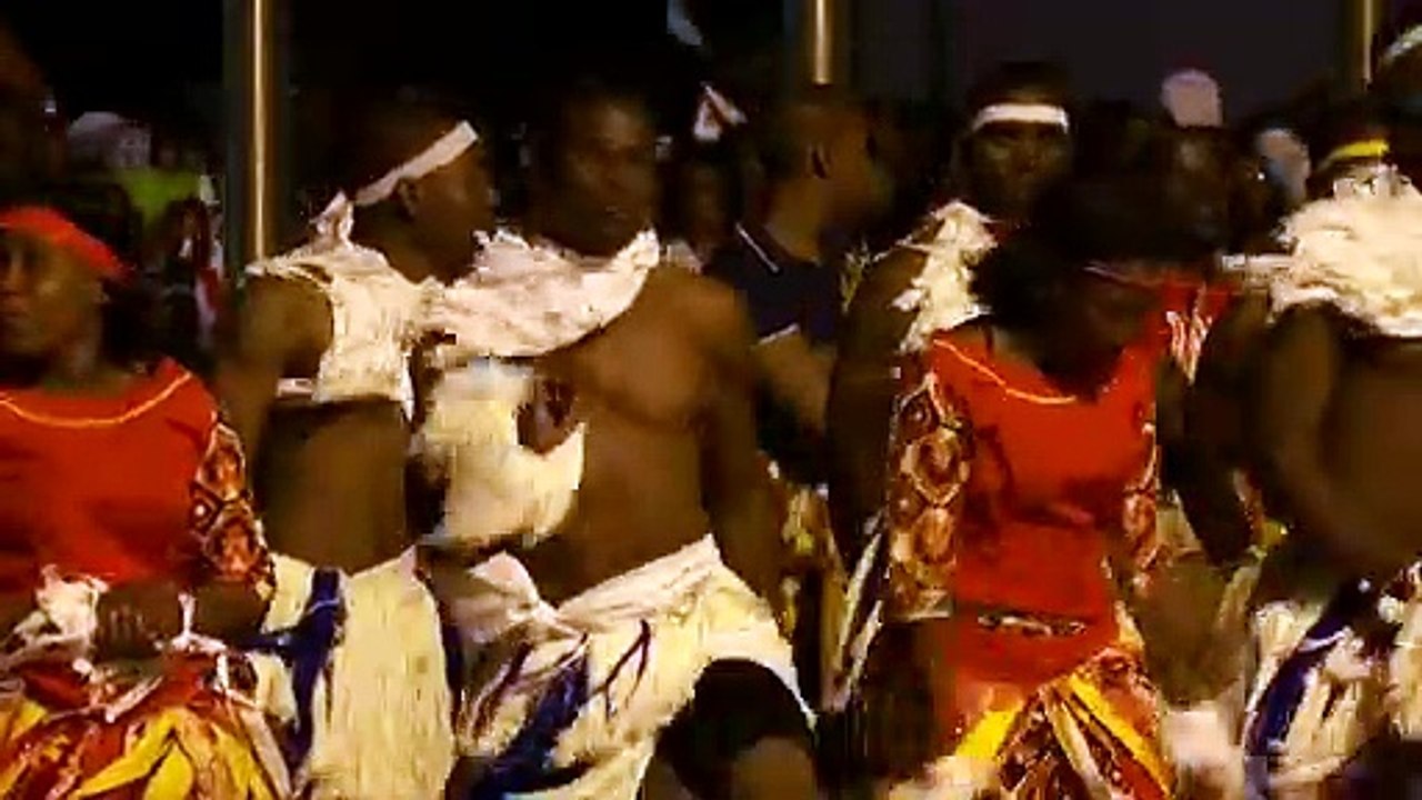 Pope arrives in Mozambique, kicks off Africa tour