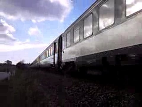 Train SNCF BB 67000 Corail ligne Rouen-Dieppe