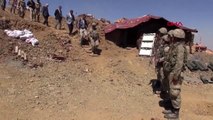 Hakkari valisi akbıyık, terörden temizlenen ikiyaka dağları'ndaki asker ve korucuları ziyaret etti