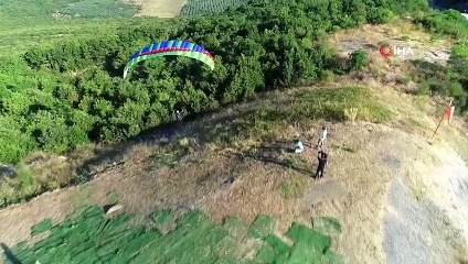 Zabıta Teşkilatı Kuruluşu'nun 193'üncü yılını yamaç paraşütü ile kutladılar