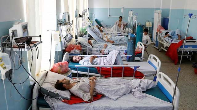 رغم مسودة اتفاق السلام مع أمريكا .. هجوم جديد لطالبان بكابول يوقع عشرات القتلى والجرحى