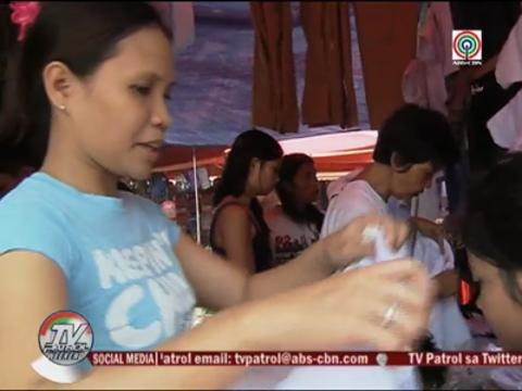 Shoppers rush to Divisoria for school supplies