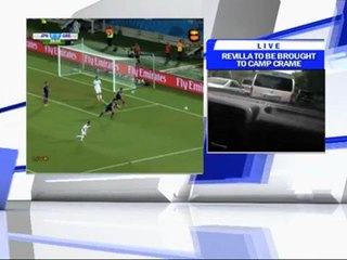 10-man Greece hold firm to frustrate Japan