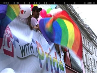 Filipino LGBTs turn up for Pride March in London