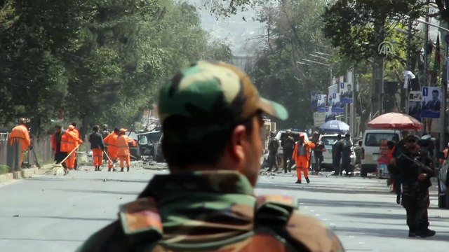 Afganistan'da bomba yüklü minibüsle saldırı - KABİL