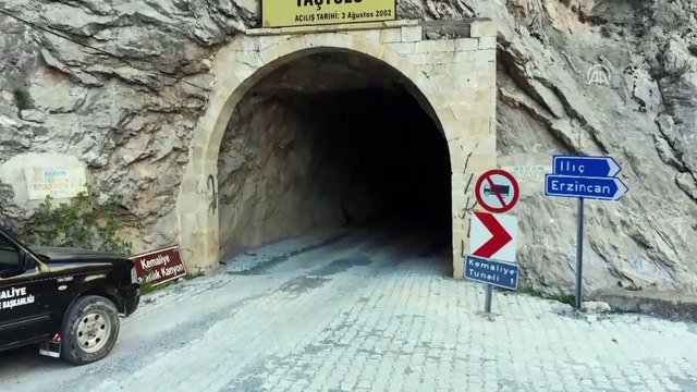 Göçük nedeniyle kapanan asırlık Taş Yolu ulaşıma açılıyor - ERZİNCAN