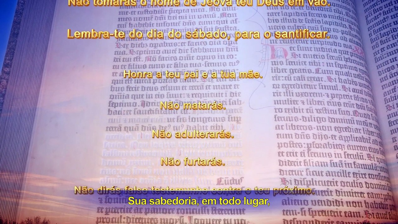 Música gospel "Aquele que detém a soberania sobre tudo" Clipe 8 - Deus emitindo a lei