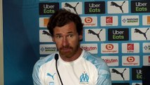 André Villas-Boas évoque le système de jeu de l'équipe.