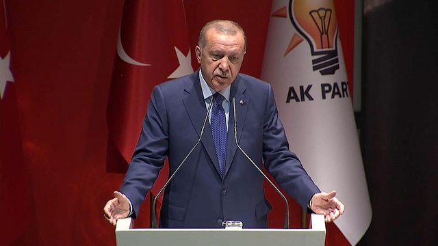 Erdogan all’Unione Europea: Zona di sicurezza in Siria o aprirò le porte ai rifugiati