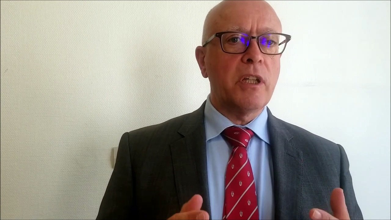 Le recteur d'académie au lycée René-Char d'Avignon