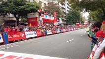Llegada del pelotón a Bilbao con los candidatos a ganar la Vuelta