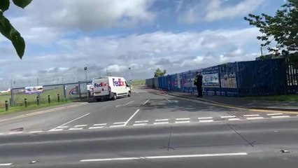 Boris leaving LBA