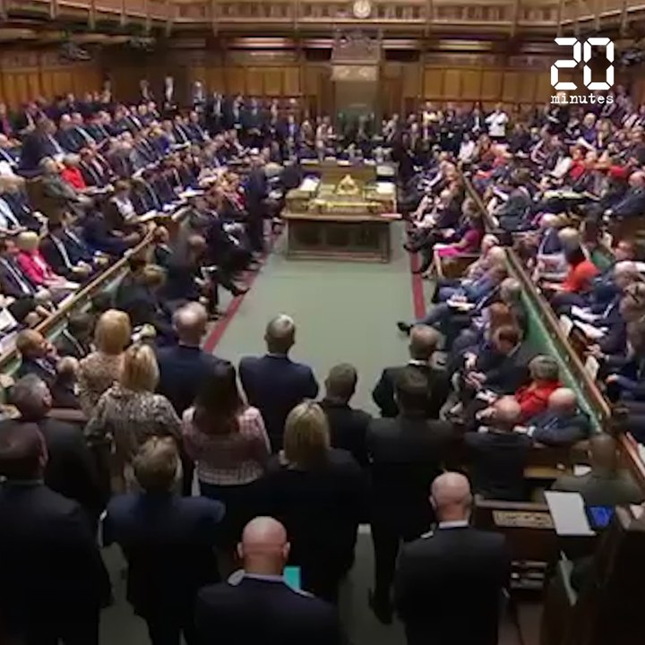 Brexit : Les députés britanniques votent pour un report de la sortie de l’UE et contre des élections anticipées