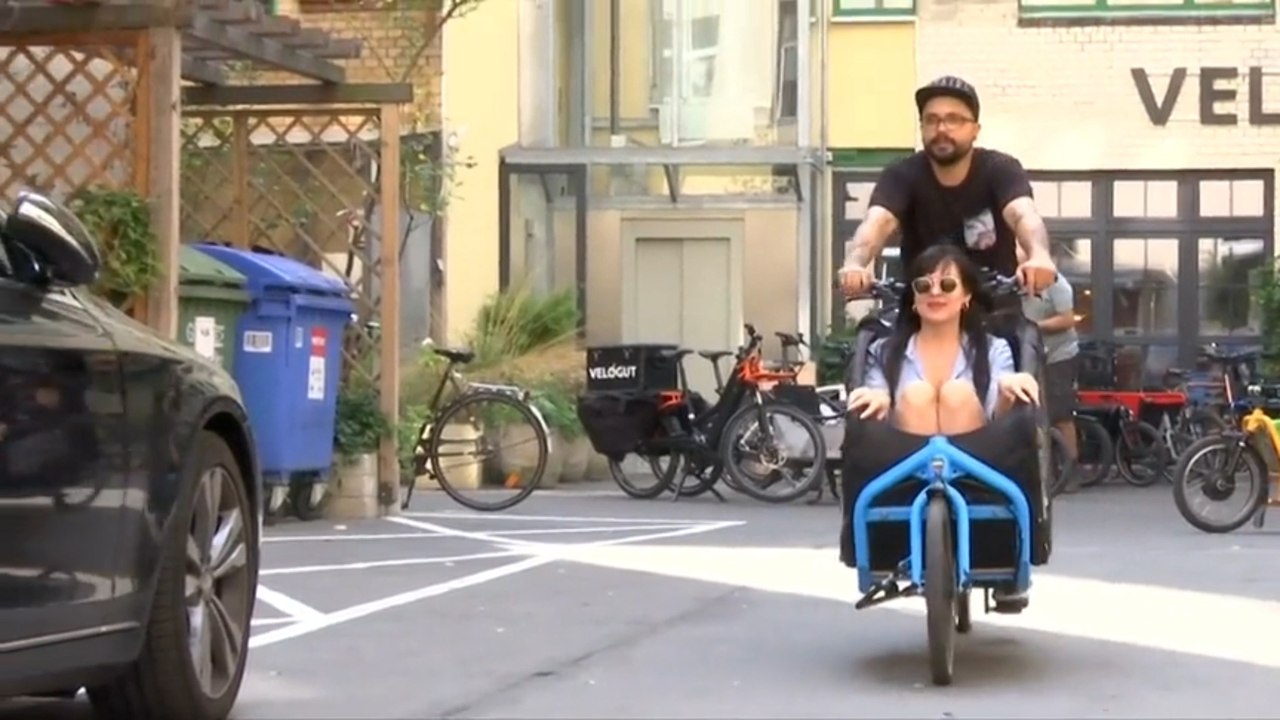 These Giant, Electric Tricycles Are Spreading In Germany
