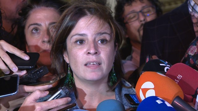 PSOE constata diferencias con Podemos, pero seguirán hablando