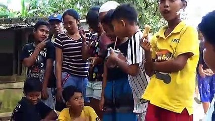 Cobra de duas cabeças descoberta em Bali
