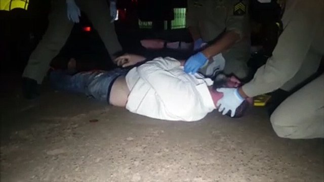 Homem é socorrido após sofrer queda de bicicleta