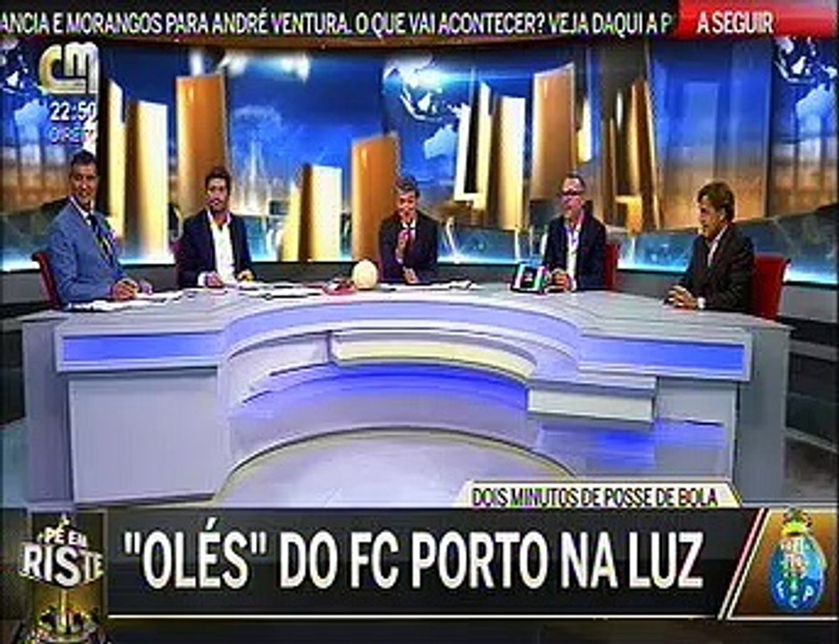 HUMILHÇAO DO BENFICA - OS OLES DO FC PORTO NA LUZ  46 PASSES SEGUIDOS