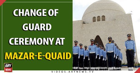 Change of guard ceremony at Mazar-e-Quaid