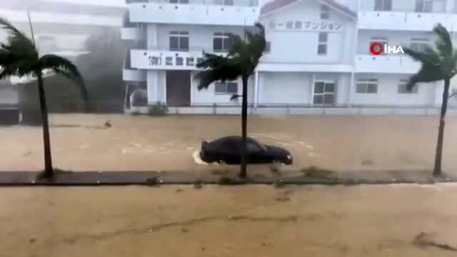 - Japonya'da Tayfun Alarmı- 55 Bin Kişiye Tahliye Çağrısı Yapıldı