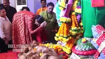 Sonam Kapoor Visits Andheri Cha Raja For Ganpati Pooja
