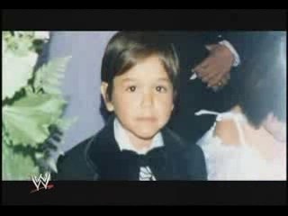 WWE - Rey Mysterio - Crossing Borders