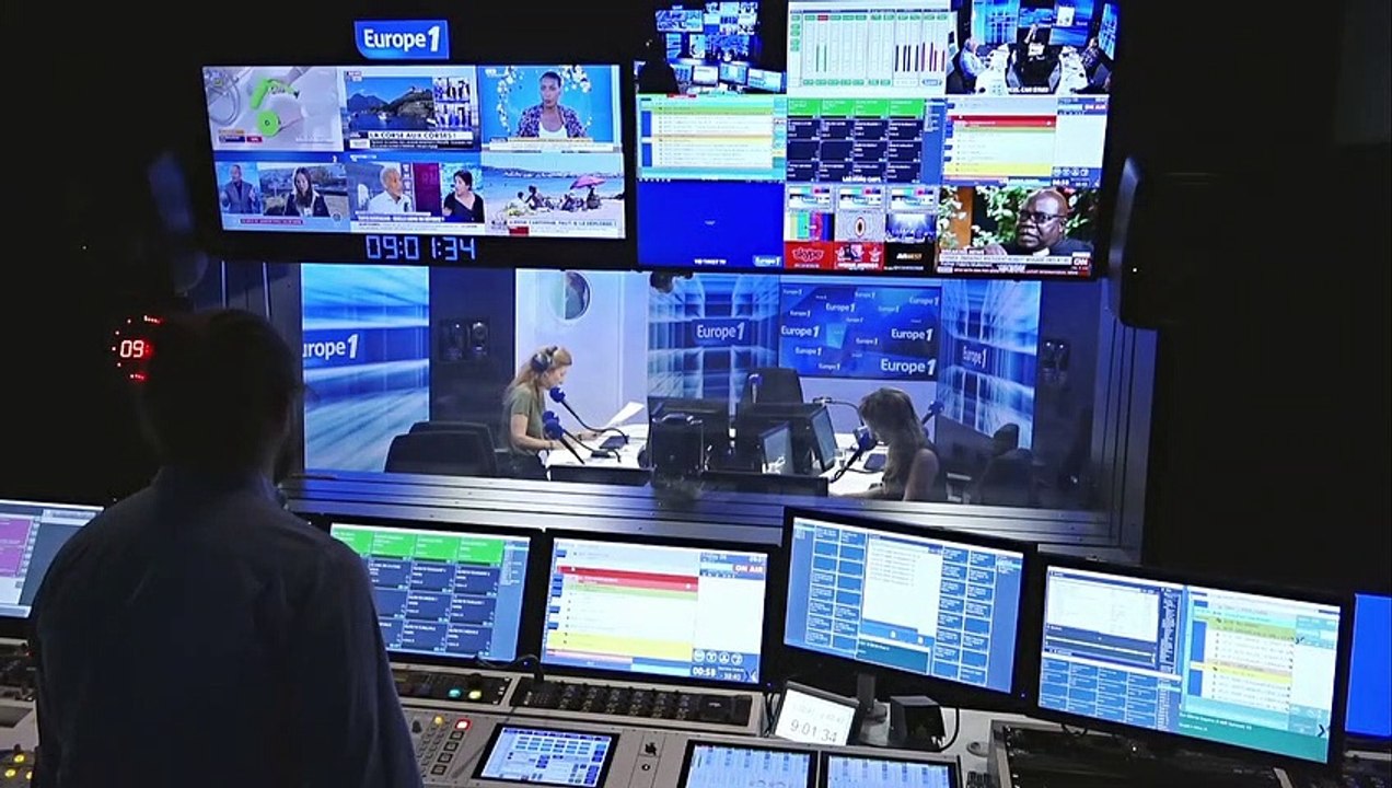 Dans les rues de Paris avec Cédric Villani : "La première qualité d’une personnalité politique, c’est l’écoute"