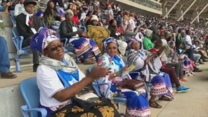 El papa concluye su viaje a Mozambique denunciando la corrupción