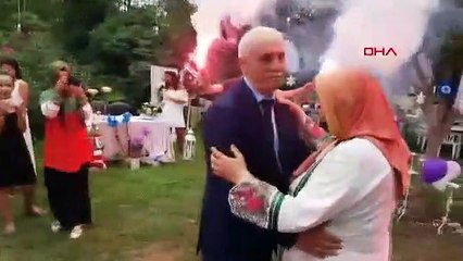70’lik çifte sürpriz 50’nci evlilik yıl dönümü kutlaması