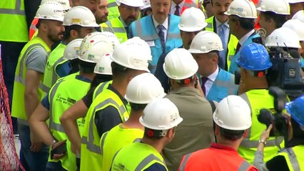 Скачать видео: Bakan Turhan, Gayrettepe-İstanbul Havalimanı metro hattı inşaatında açıklamalarda bulundu (1) - İSTANBUL