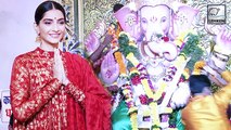 Beautiful Sonam Kapoor Visits Andhericha Raja To Seek Blessings