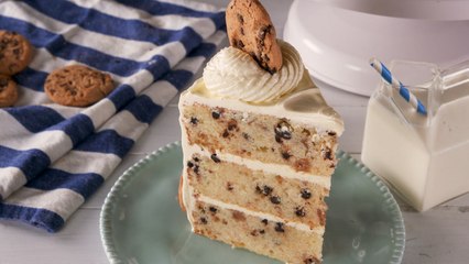 This Cake Is A Cookie Lover's DREAM