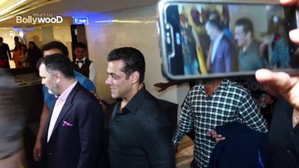 Salman Khan Drunk on Ganpati Visarjan