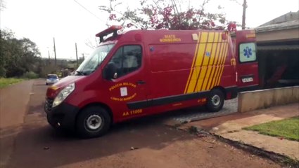 Trabalhador fica ferido ao cair de telhado no Bairro Periolo