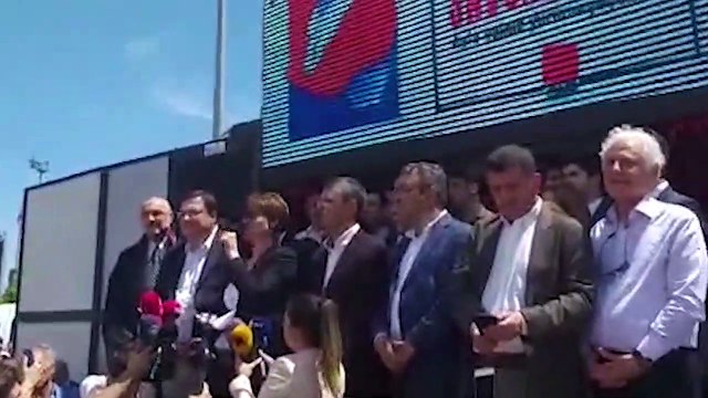 Canan Kaftancıoğlu'nun okuduğu Nazım Hikmet şiiri