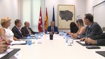 Ossorio se reúne con los sindicatos de educación pública de Madrid