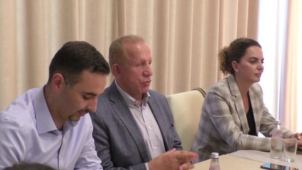 Pacolli viziton Gjakovën