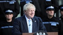 Boris Johnson'a bir İngiliz'in 'Lütfen kasabamdan ayrıl' çıkışı viral oldu