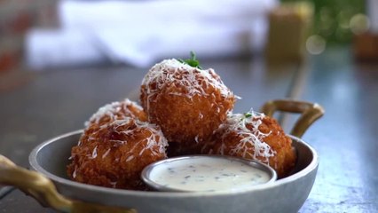 Simply Sweet: mac & cheese balls, square taco shells, award winning margarita