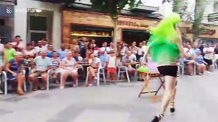 Course à pieds en talons hauts, pas si simple de courir !